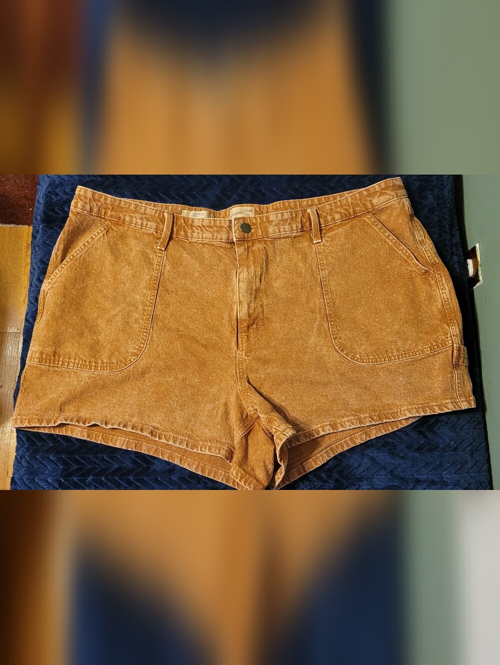 Women's Universal Thread Highest Rise Midi Carpenter Shorts, Plus Size 26